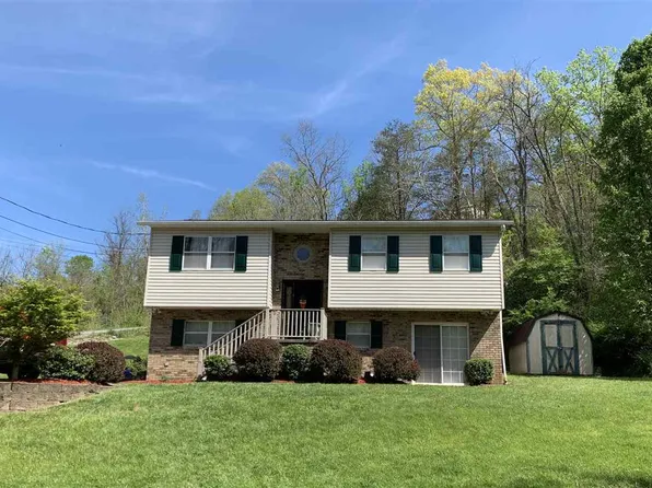 40 Lost Valley Dr, Huntington, WV 25705