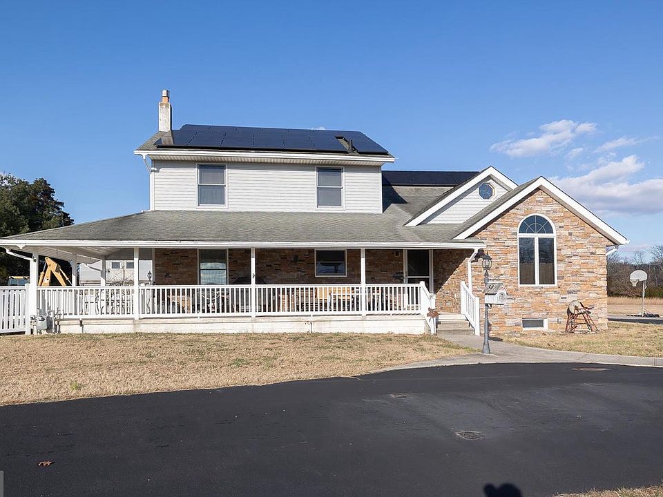 1st image of 580 Forest Grove Rd