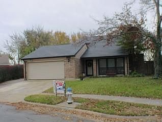 1st image of 3902 White Oak Ct