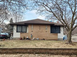 4425-4427 Toledo Ave N, Minneapolis, MN 55422