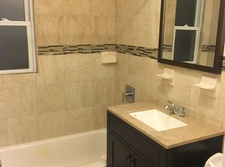 4624 195th St, Flushing, NY 11358