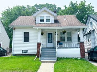22493 Normandy Ave, Eastpointe, MI 48021