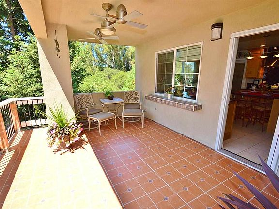 5th image of 24051 Quinn Ln