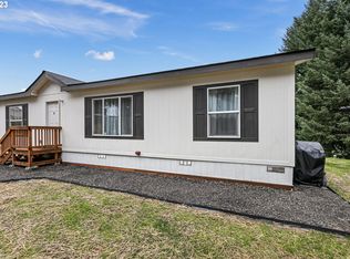 1016 Whipple Ct, Yoncalla, OR 97499