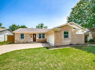 709 Pinehurst Dr, Richardson, TX