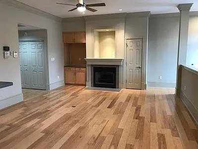 140 E 22nd St #D — Photo 20