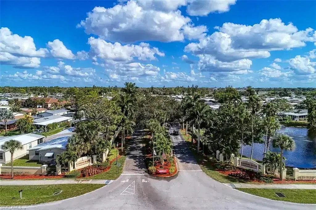 2 bed, 2.0 bath, 1629 sqft, $2,350 — Photo 3