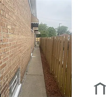 835 E 87th St — Photo 7