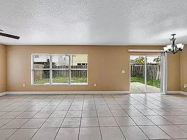 12136 Fern Haven Ave — Photo 19