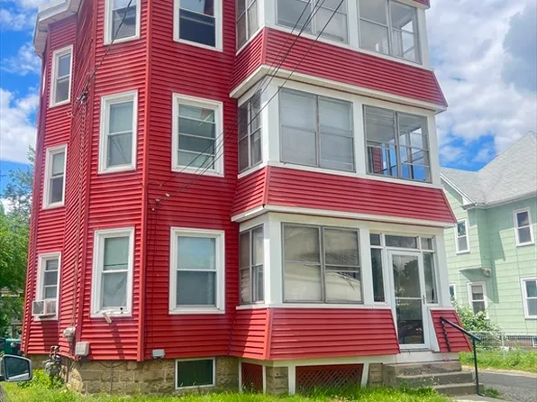 444 Broadway St, Chicopee, MA 01020