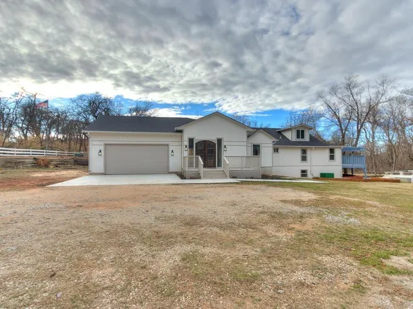 13125 Three Oaks Dr, Jones, OK 73049