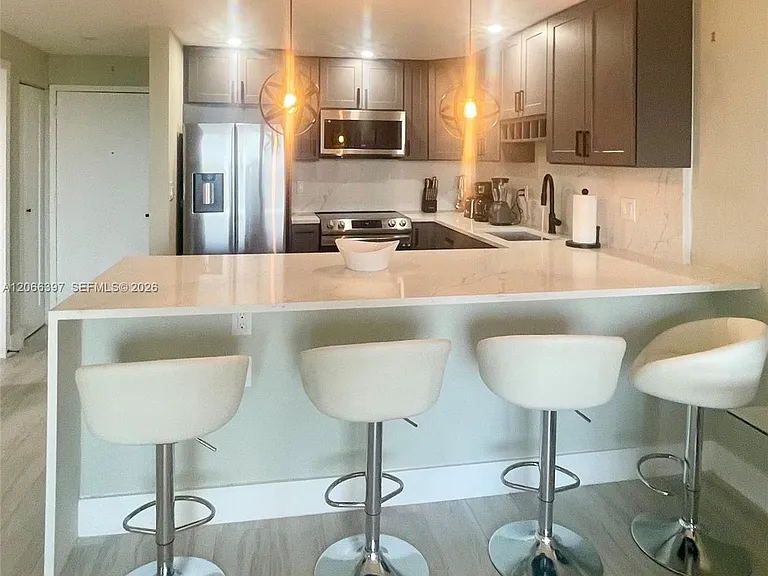 1800 N Andrews Ave #5D — Photo 13