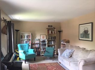 5307 Manitowoc Pkwy, Madison, WI 53705