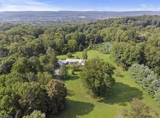 95 Pleasant Hill Rd, Chester, NJ 07930