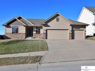 2424 N 175th St, Omaha, NE 68116