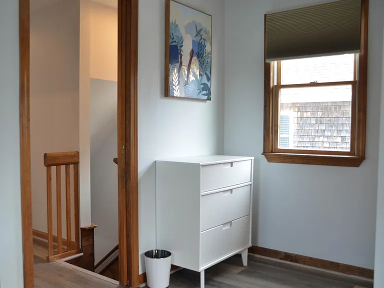 28 Pine Point Rd — Photo 13