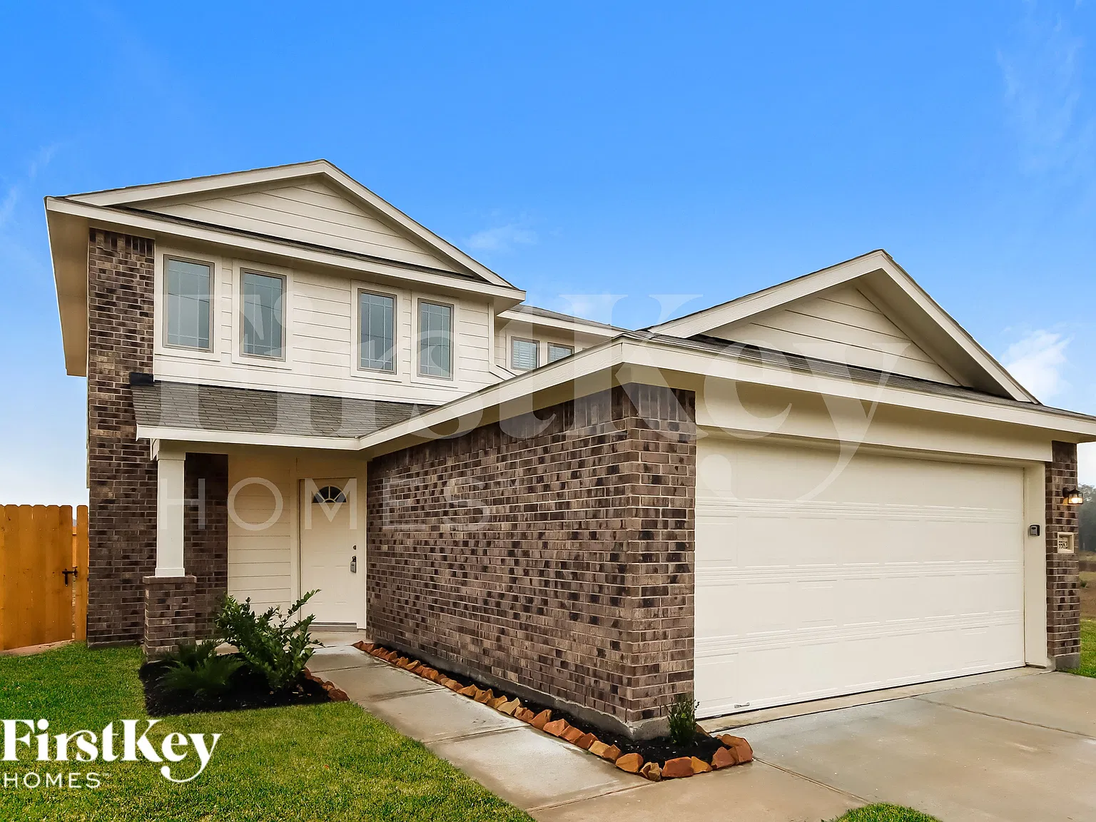 4 bed, 2.5 bath, 1857 sqft, $1,485 — Photo 2