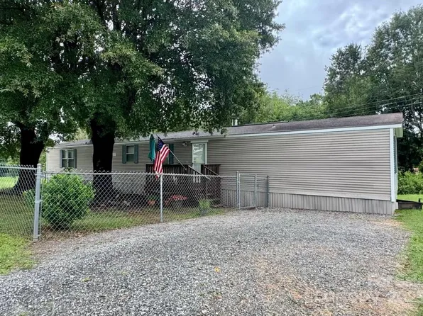 160 Sunset Memorial Rd, Forest City, NC 28043