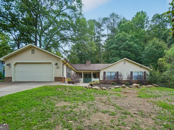 1372 Crooked Tree Ct SW, Lilburn, GA 30047
