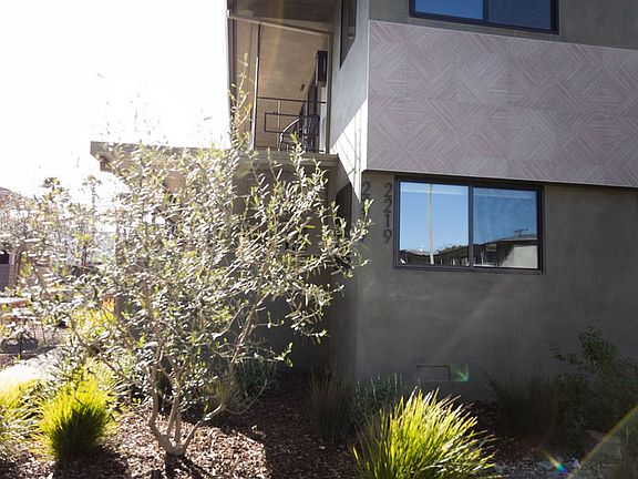 2nd image of 2217-2219 San Anseline Ave #1