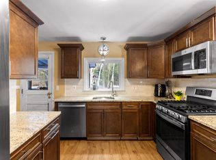 153 Lawrence Rd, Salem, NH 03079