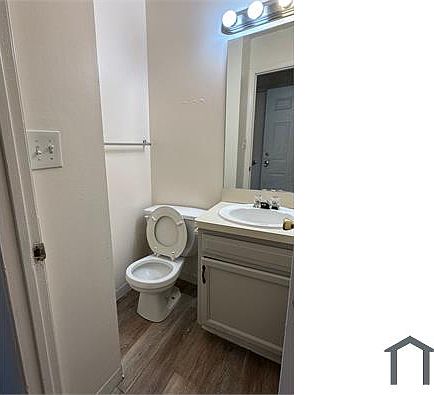4th image of 471 E 117th St