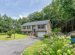 734 Strafford Rd, Strafford, NH 03884