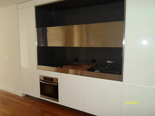 Sold by Manhattan Network Inc. | media 5