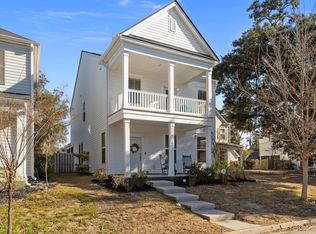 491 Spring Hollow Dr, Charleston, SC 29492