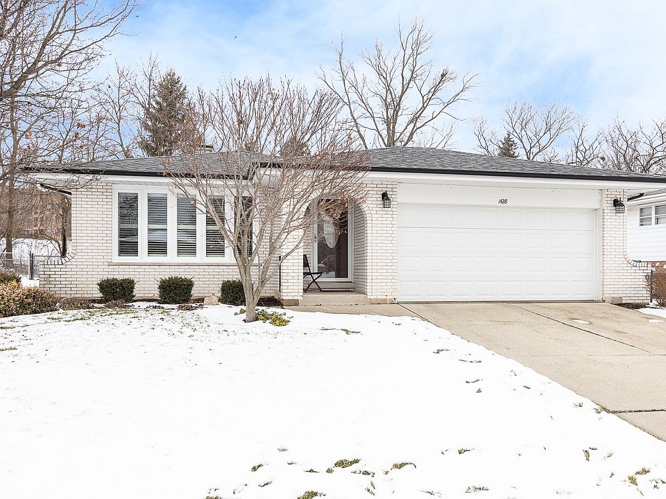 1st image of 1428 Schramm Dr