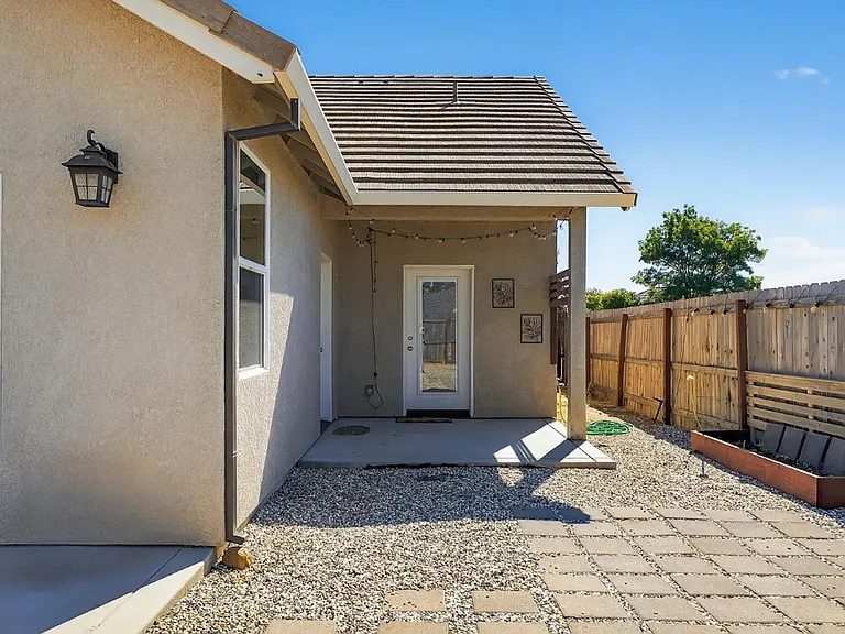 19009 Compass Dr — Photo 18