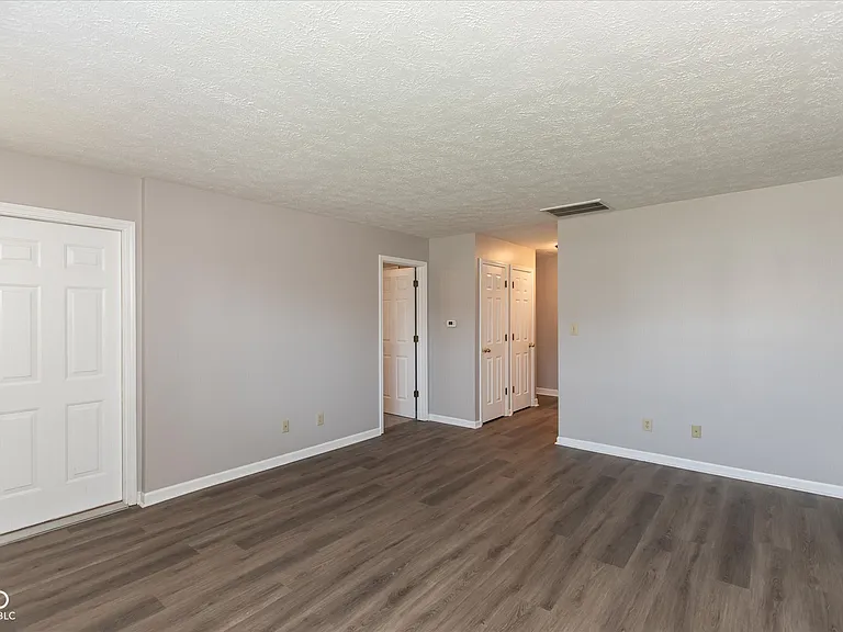 2099 Galaxy Dr — Photo 5