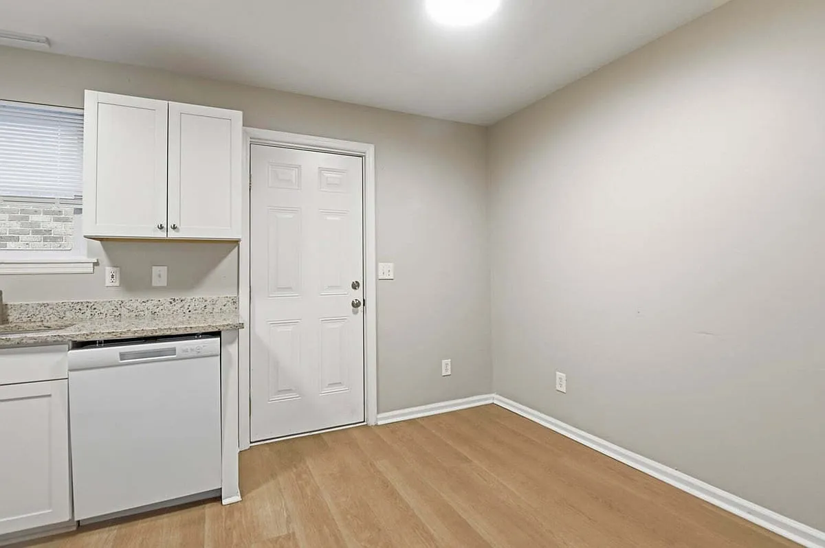 2107 Rondo Street Apt 107 — Photo 2