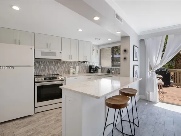 42 S Forest Beach Dr APT 3074, Hilton Head Island, SC 29928
