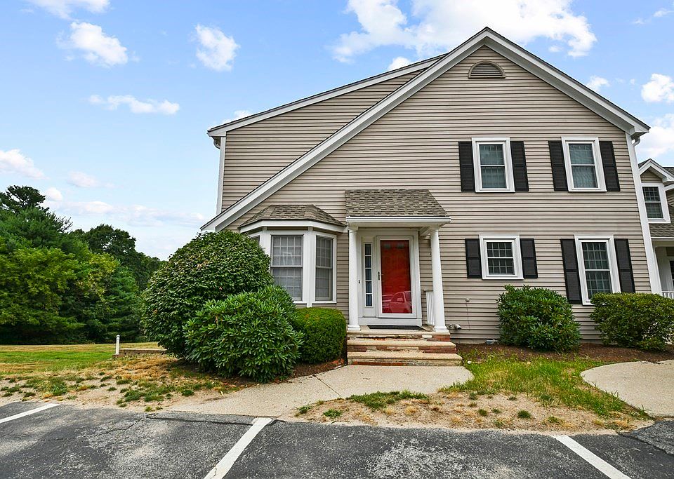 43 Bellwood Cir Bellingham MA Zillow