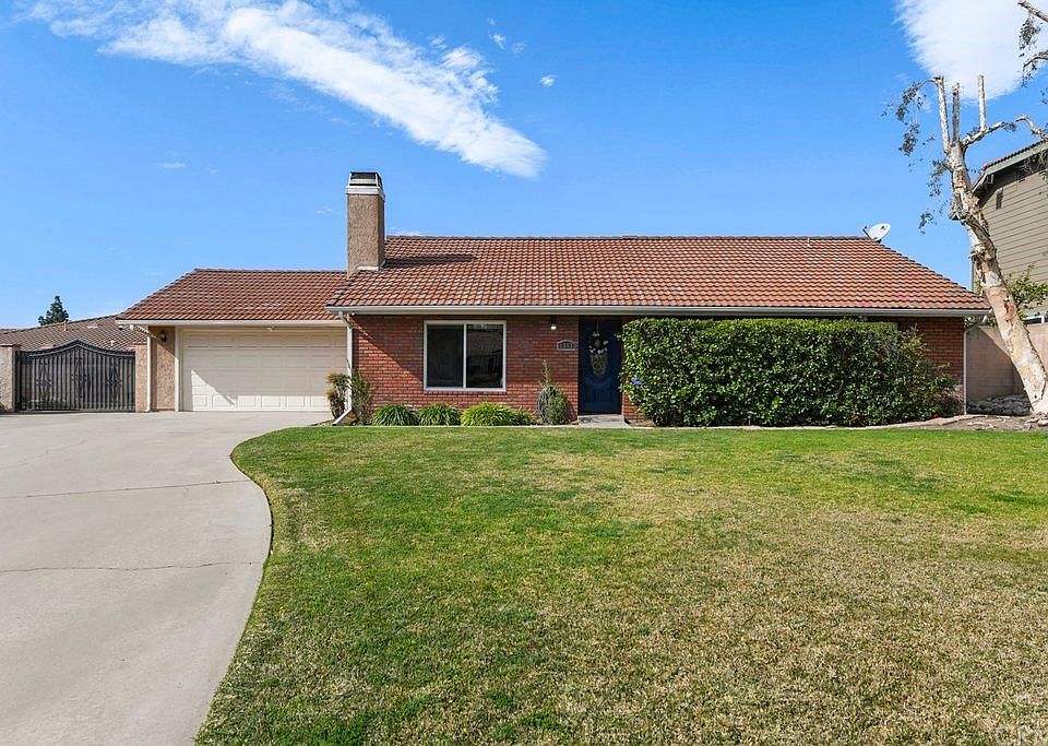 1st image of 1407 Bradley Ct