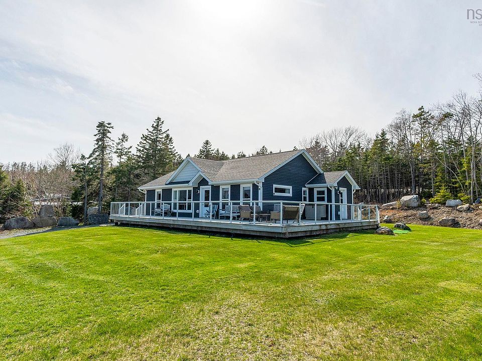 1st image of 27 Prospect Bay Rd