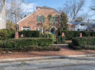 906 Lakeview St, Greensboro, NC 27401