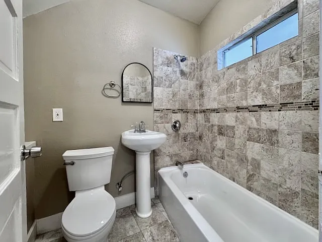 204 Falcon Ave — Photo 11