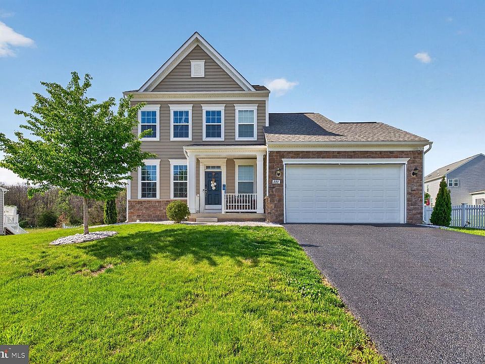 1st image of 18101 Petworth Cir