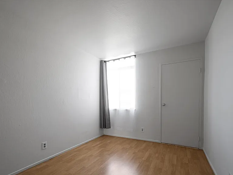 45 Galilee Ln #4 — Photo 12