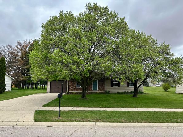 20 Lloyd Dr, North Lewisburg, OH 43060