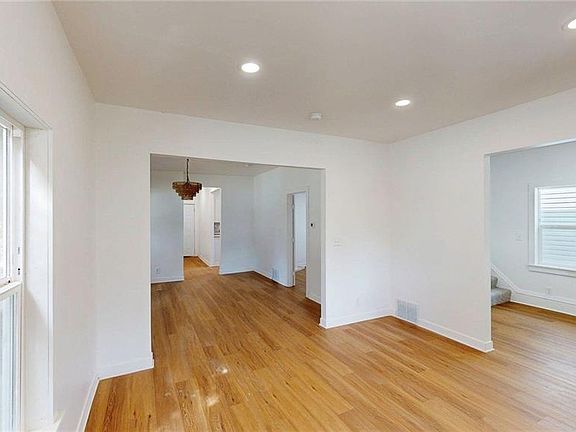 3rd image of 912 Ohio Ave