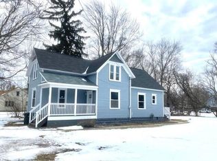 585 Oak Ave, Muskegon, MI 49442