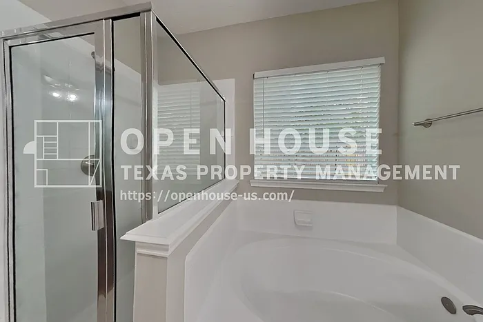 6506 Rose Willow Ln — Photo 11