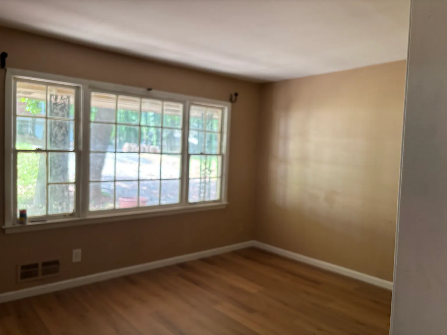 4 bed, $2,150 — Photo 3