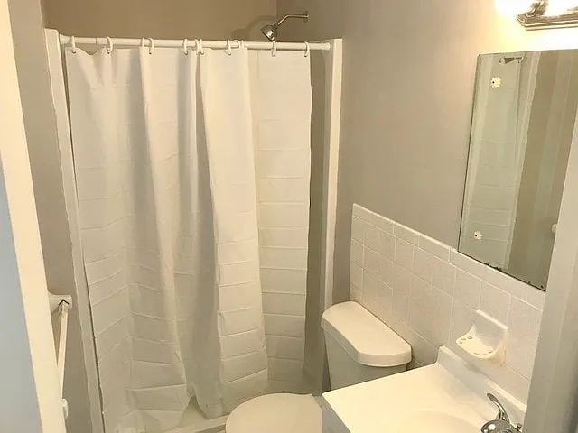 529 30th Ave N #9 — Photo 6