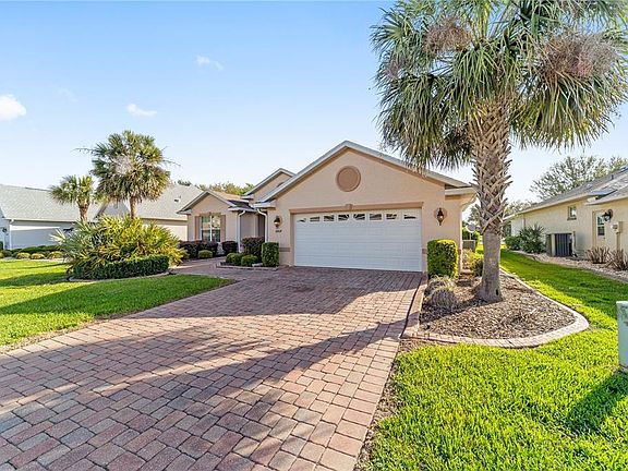 4th image of 8404 SW 82nd Cir