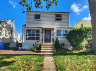 718 Harrison Pl, Linden, NJ 07036
