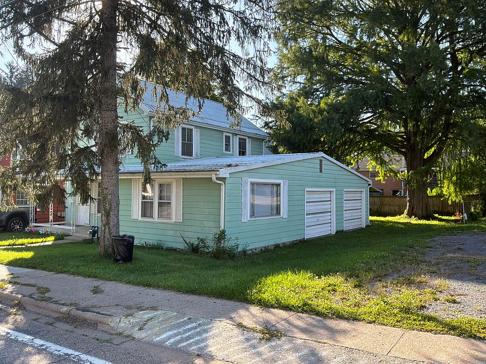 1st image of 810 Pocahontas Ave